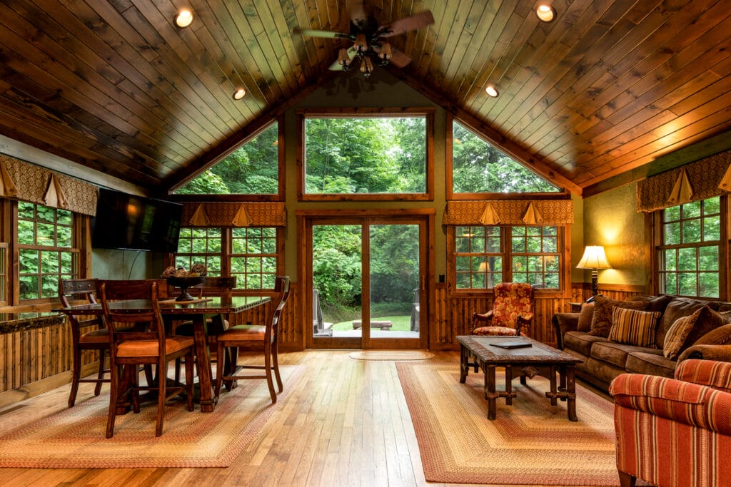 tapoco lodge cabins away from rainy season places to travel in october