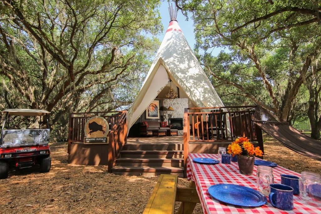 Westgate River Ranch Resort and Rodeo Luxe Teepee