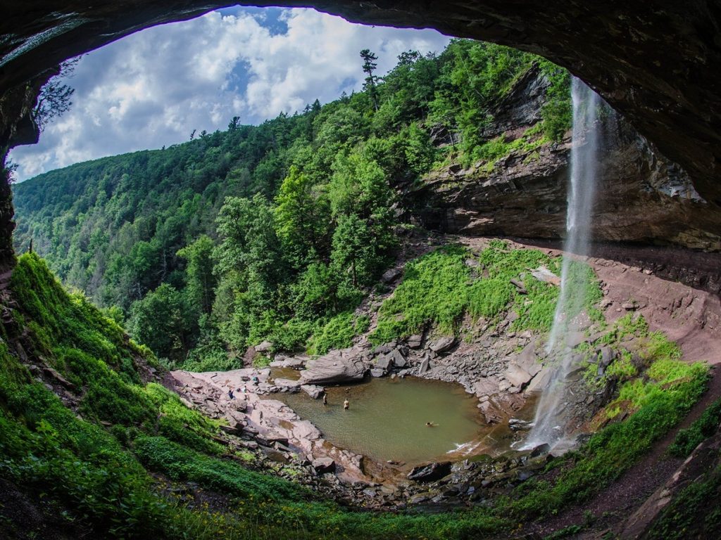 kaaterskill falls catskills underrated summer travel ideas