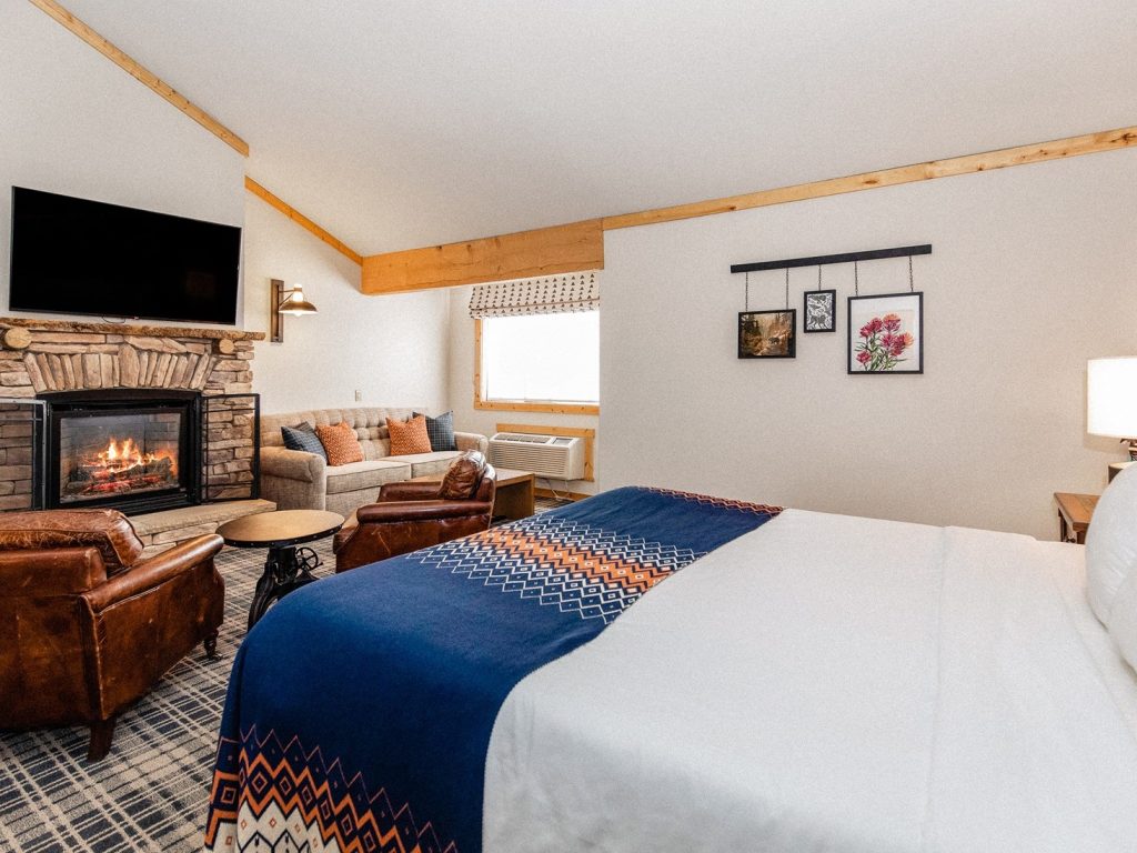 outbound mammoth bedroom corporate retreats with king size bed