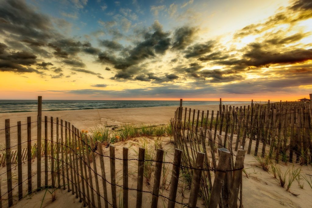 weekend getaways from nyc, sandy shores 