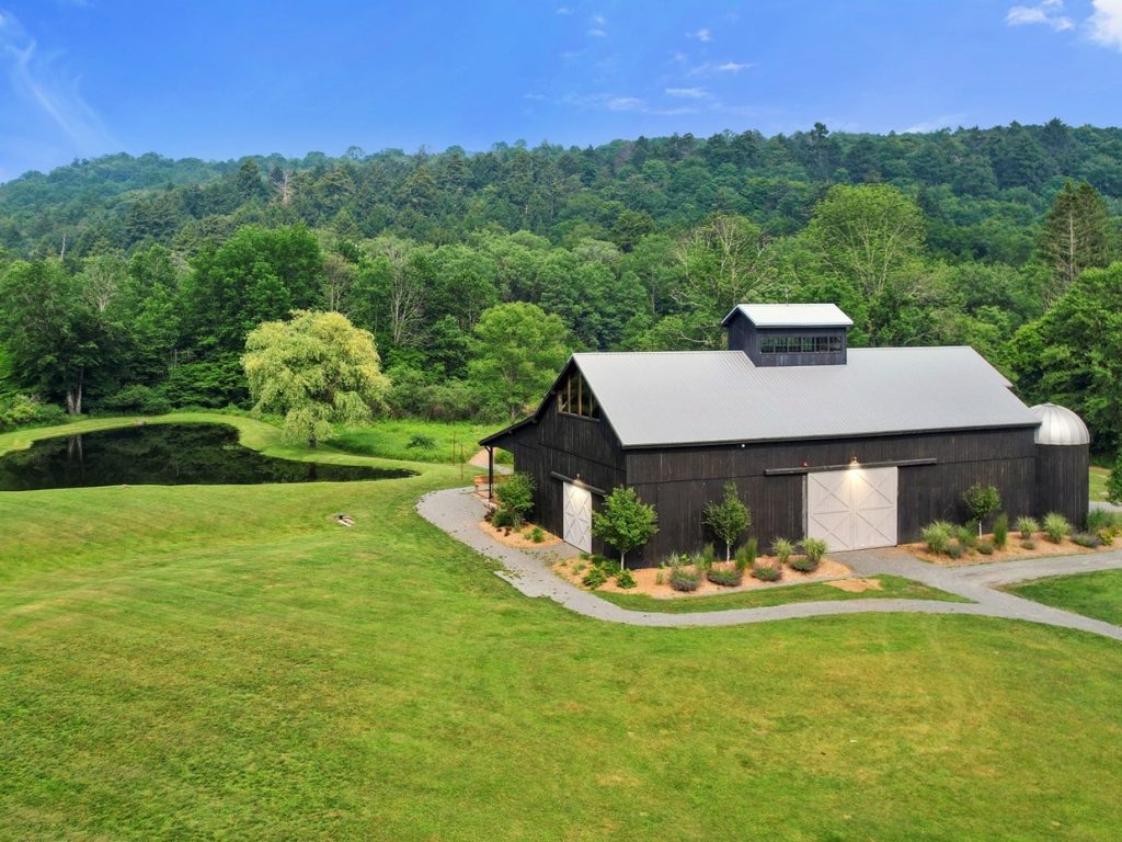 haypress barn hotel wedding venues