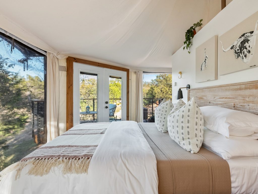 buckeye bungalow interior