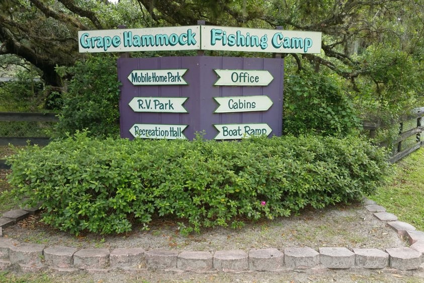 Grape Hammock Entrance Sign