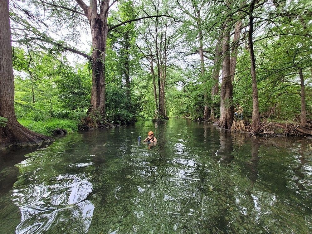 blue hole swimming