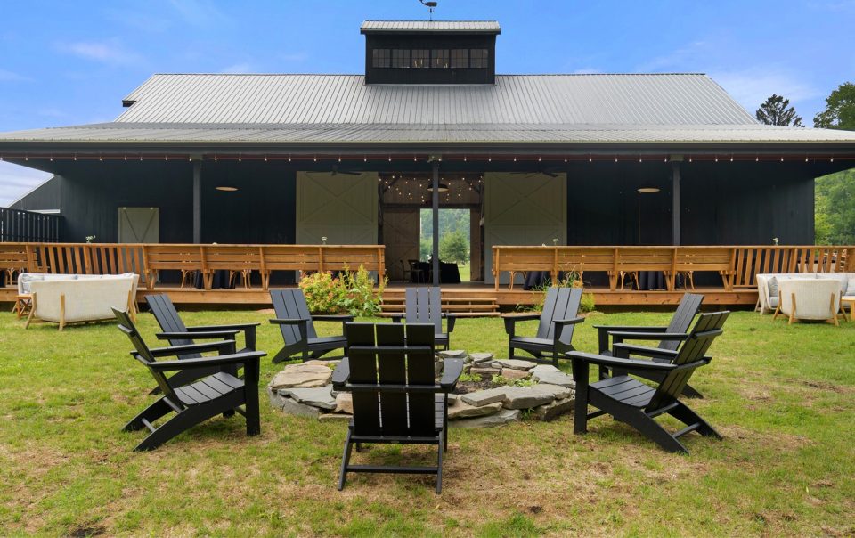 callicoon hills barn deck, unique wedding venues