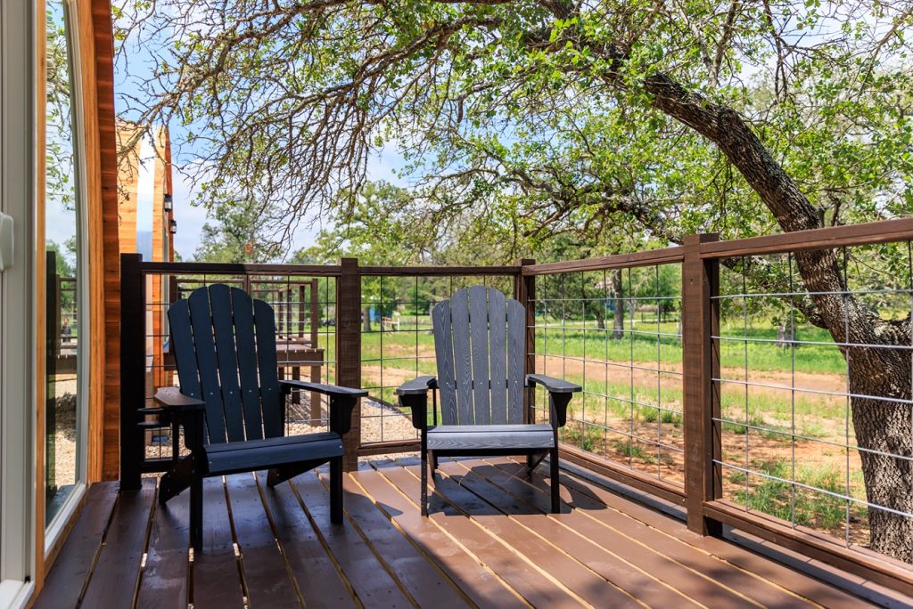 Wine Barrel Cabins Near Texas Hill Country seating