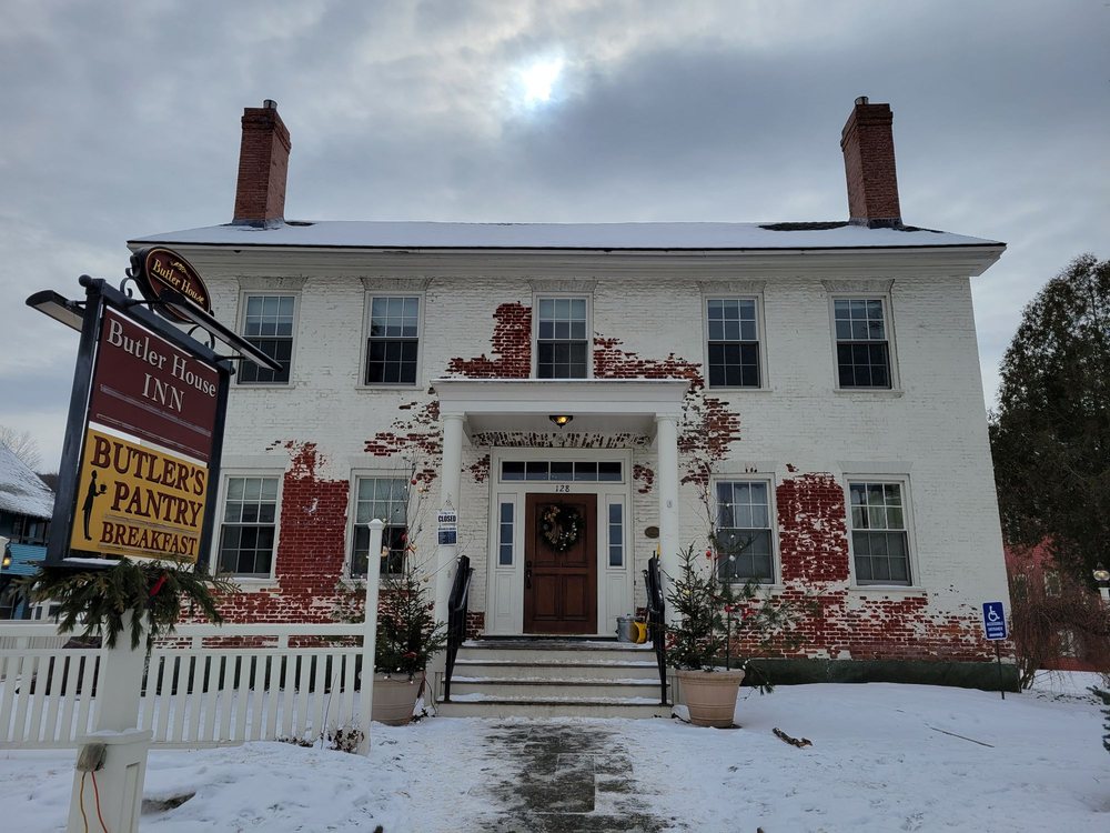 Stowe VT at Christmas: Butler's Pantry