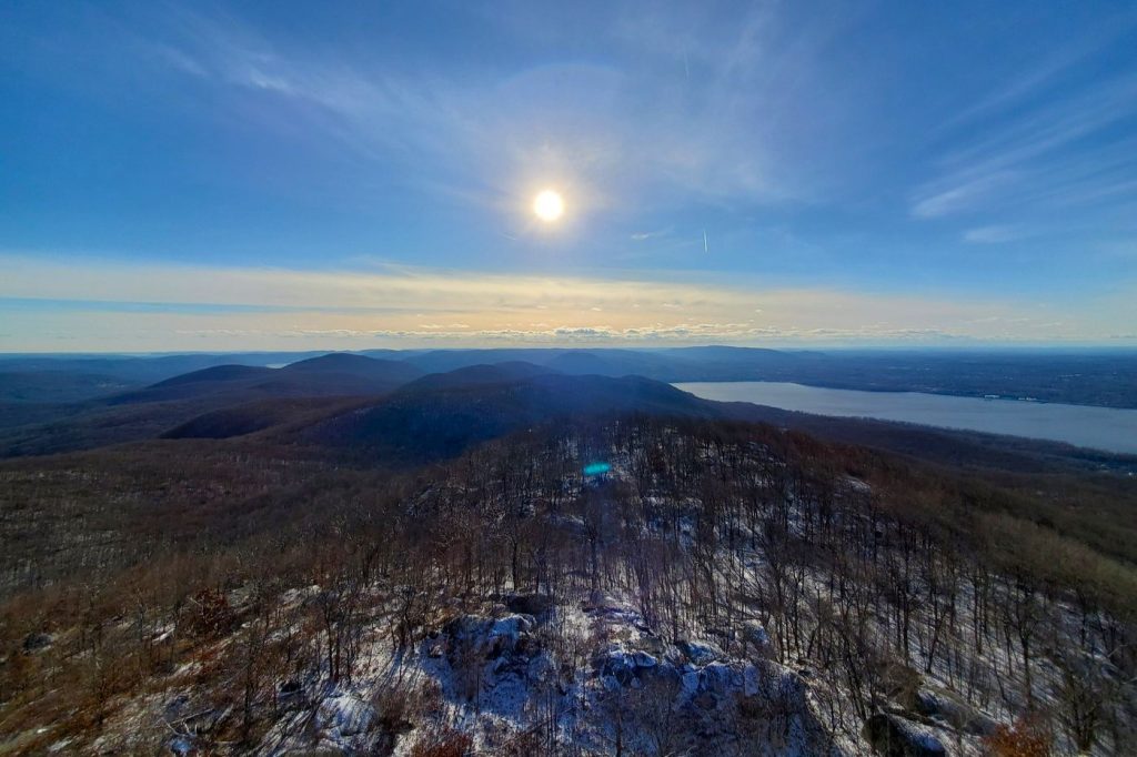 New York hikes, scenic overlooks, challenging climb