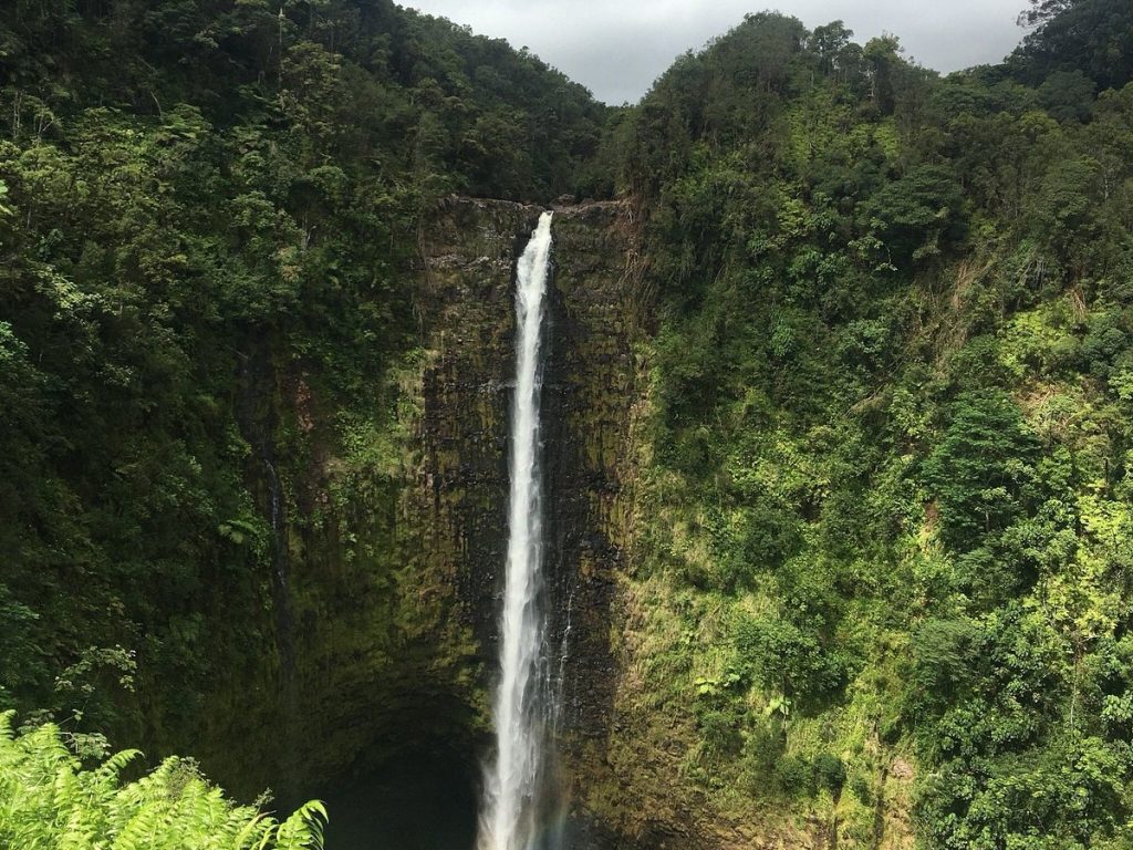 waterfall in kailua kona near boutique hotels big island hawaii