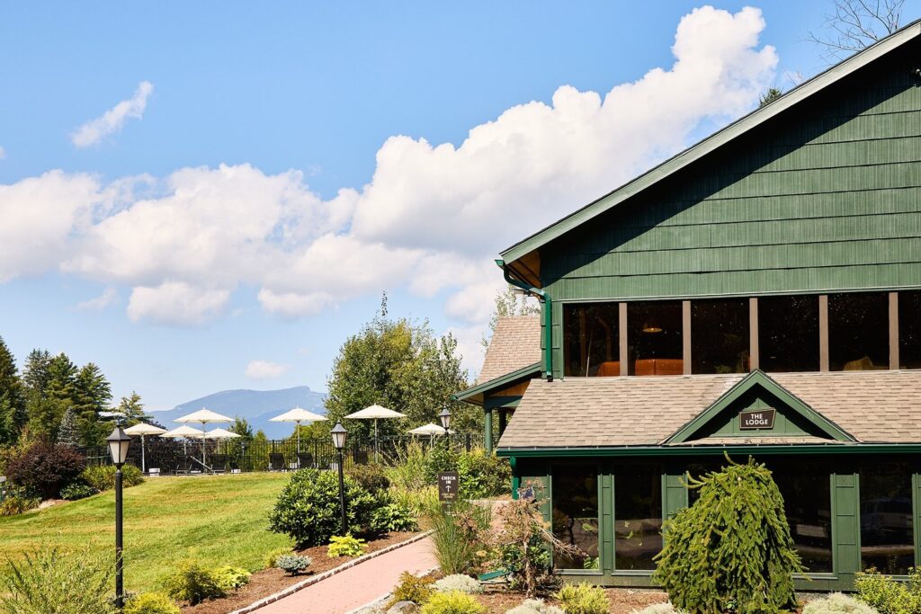 Bluebird Cady Hill Lodge in Vermont