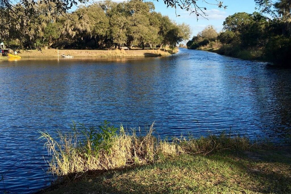 Lake Kissimmee State Park view 