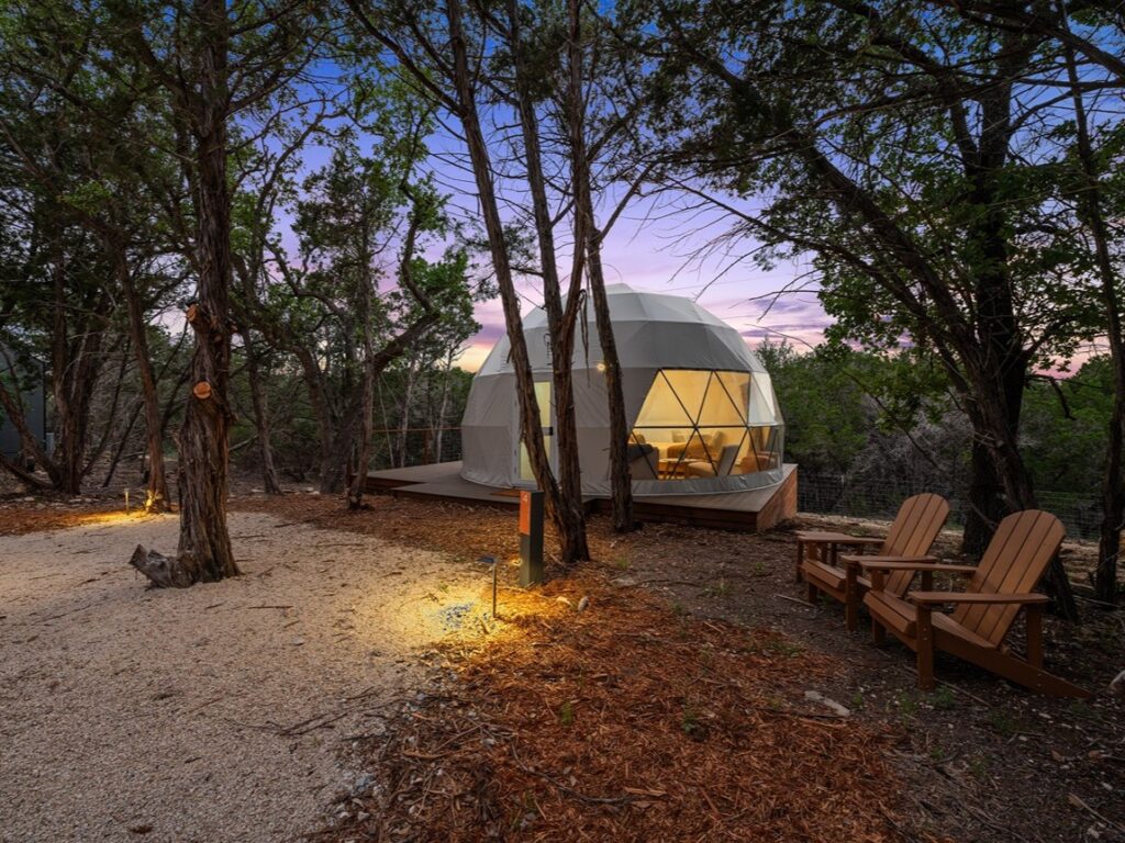 XL Geodome Suite