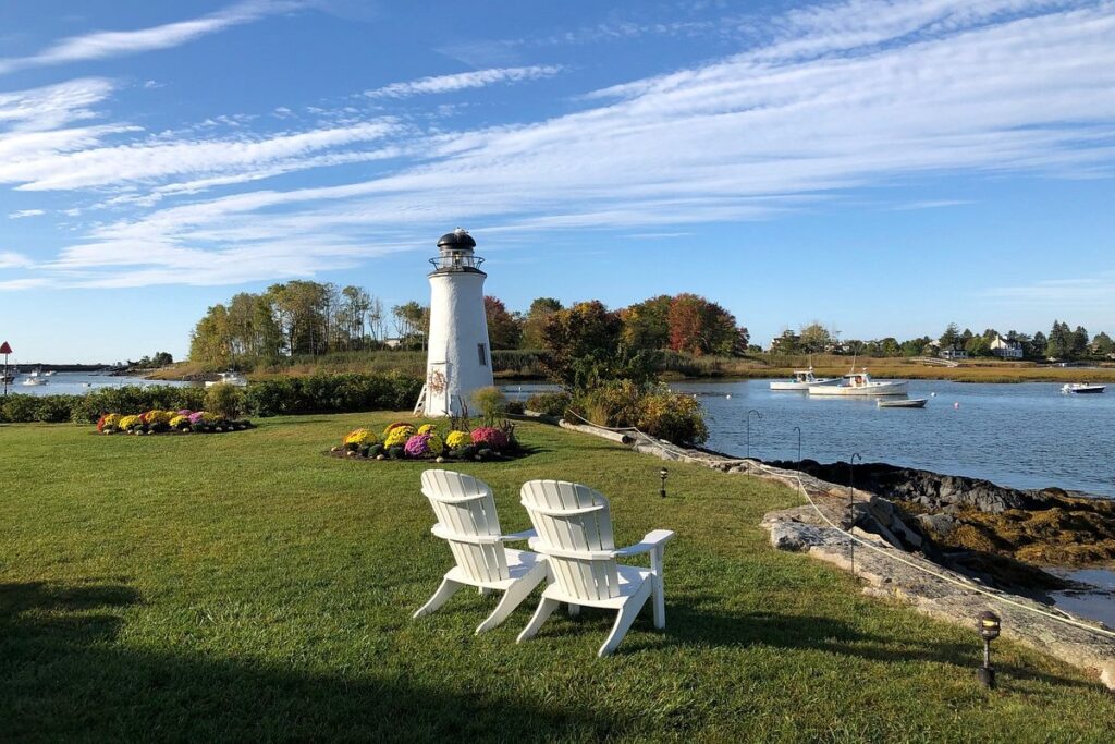 crystal clear waters in kennebunkport