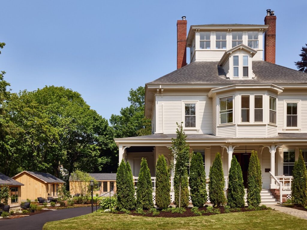 main house at awol kennebunkport