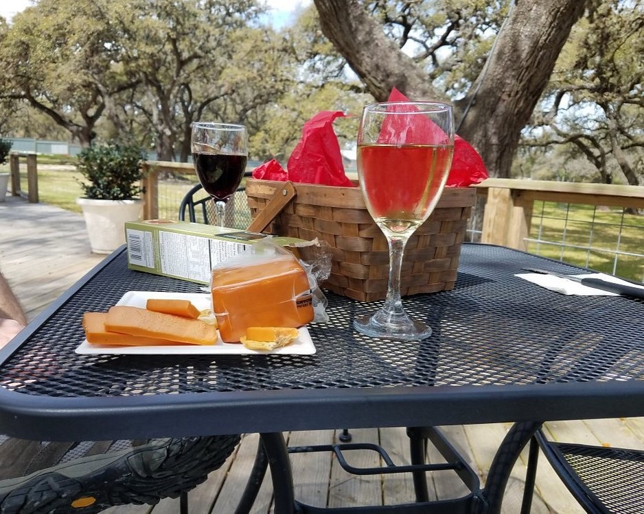 Wimberley Valley Winery wine and food