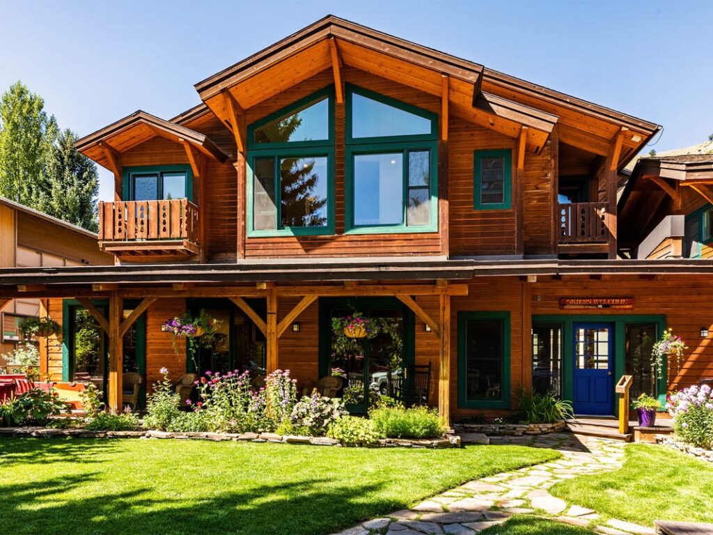 alpine house; jackson hole summer resorts