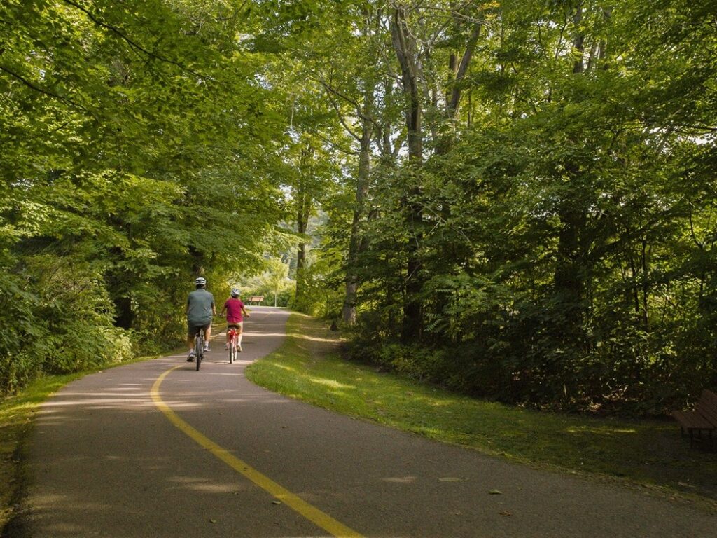 stowe recreation path