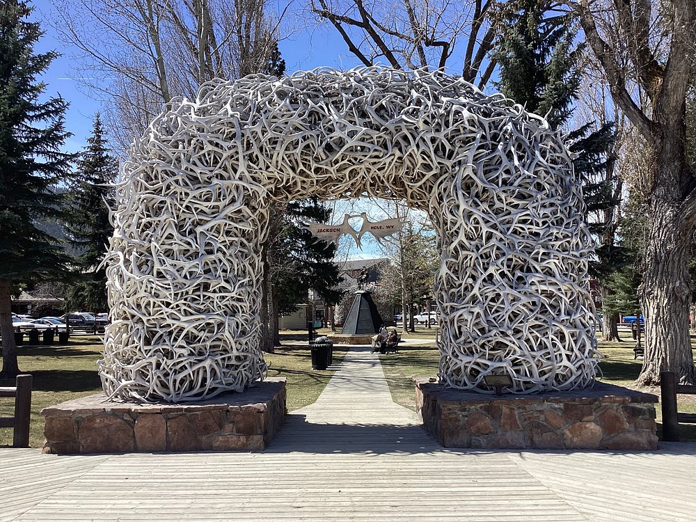 jackson hole antler arch near jackson hole wyoming resorts summer