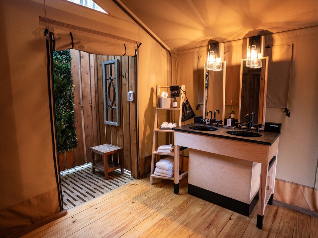 terramor tent bathroom, best resorts maine